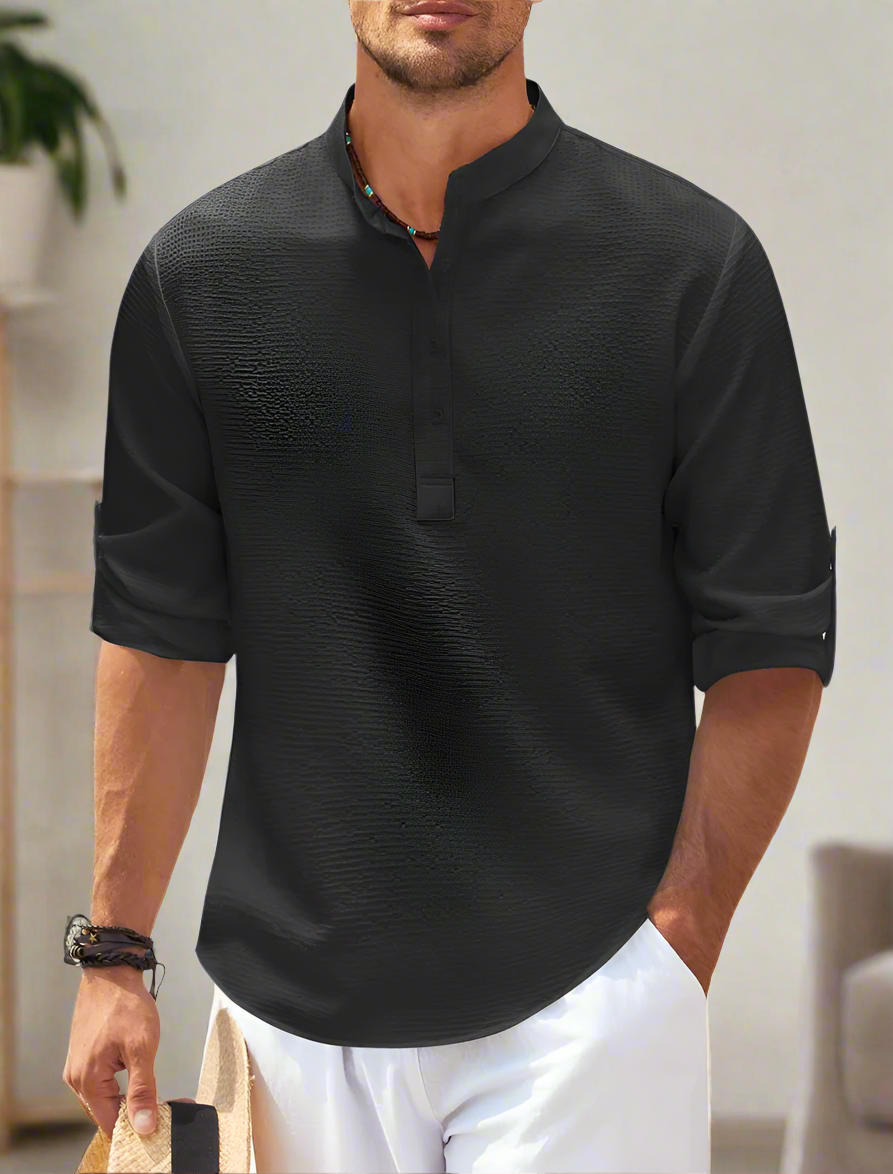Sommer herrenshirt mit halber knopfleiste und modernem kragen für freizeitlooks