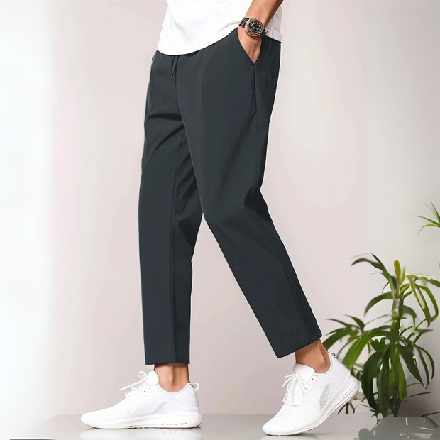 Herren cropped Hose mit modernem Schnitt und leichtem Tragegefühl