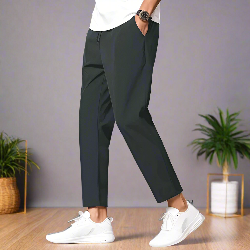 Herren cropped Hose mit modernem Schnitt und leichtem Tragegefühl