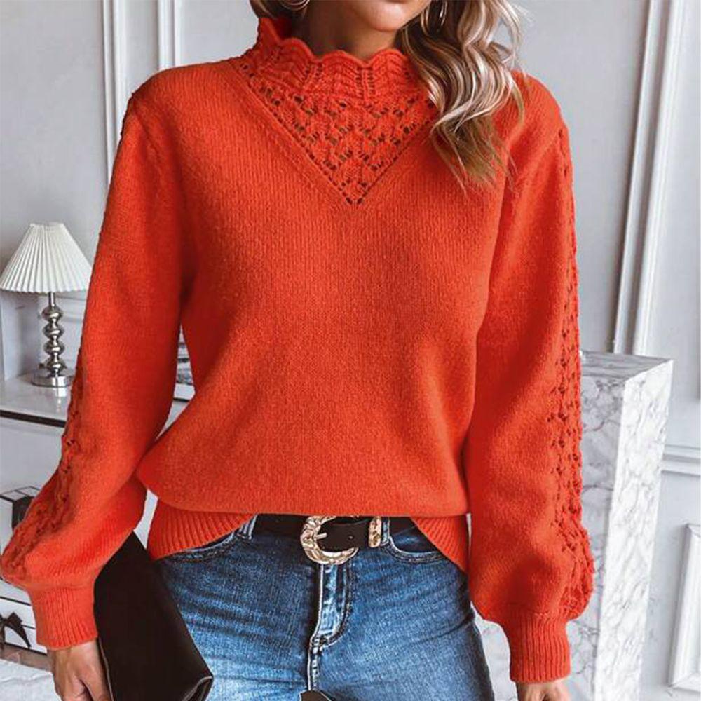 Pullover mit hohem Kragen in leuchtendem Orange