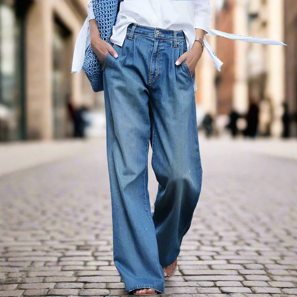 Stylische Damenhose mit hoher Taille und weitem Bein für einen modernen Auftritt