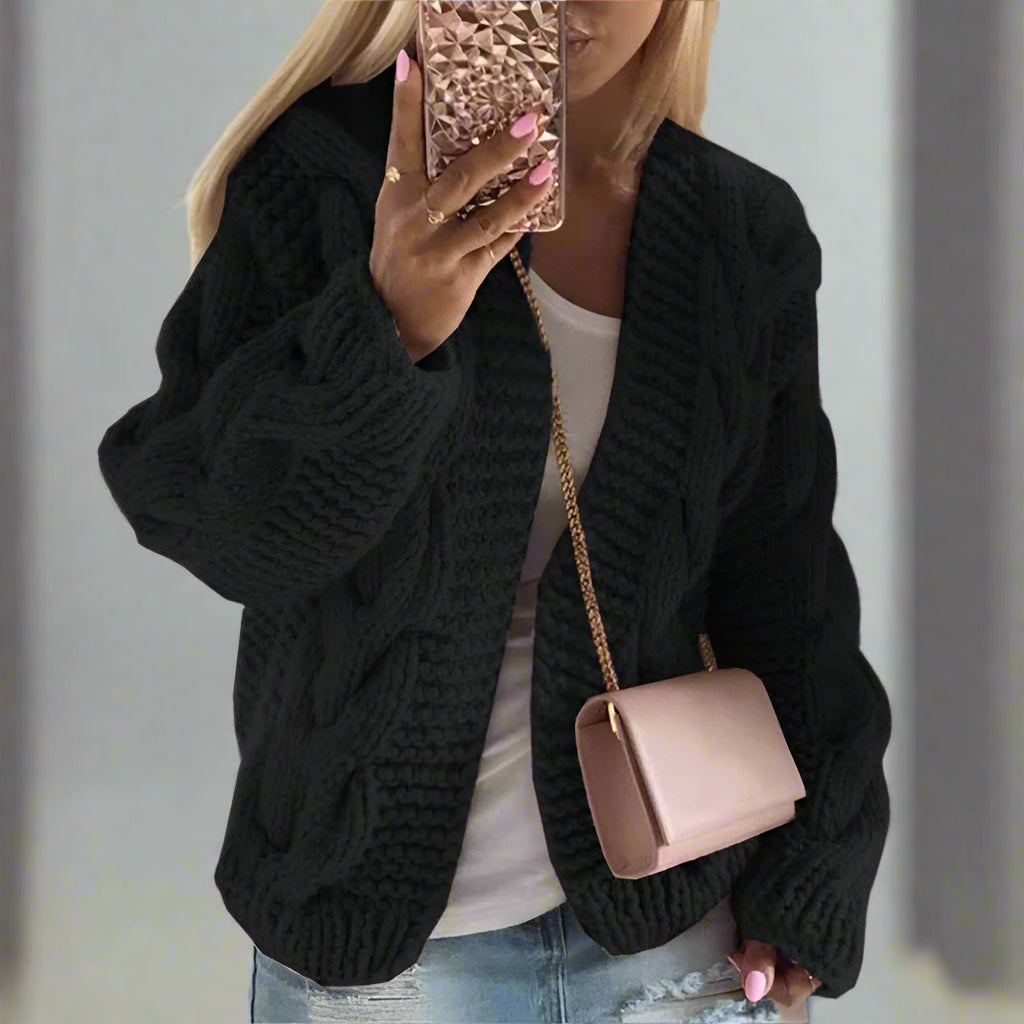 Modische und warme Damenstrickjacke für vielseitige Outfits