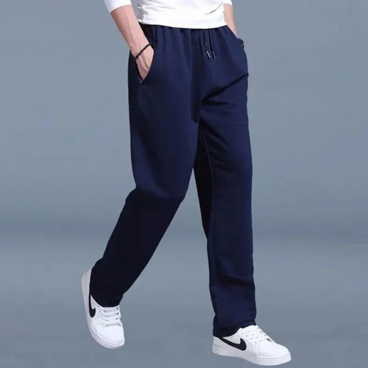 Herren Jogginghose im sportlich legeren Stil für den Alltag