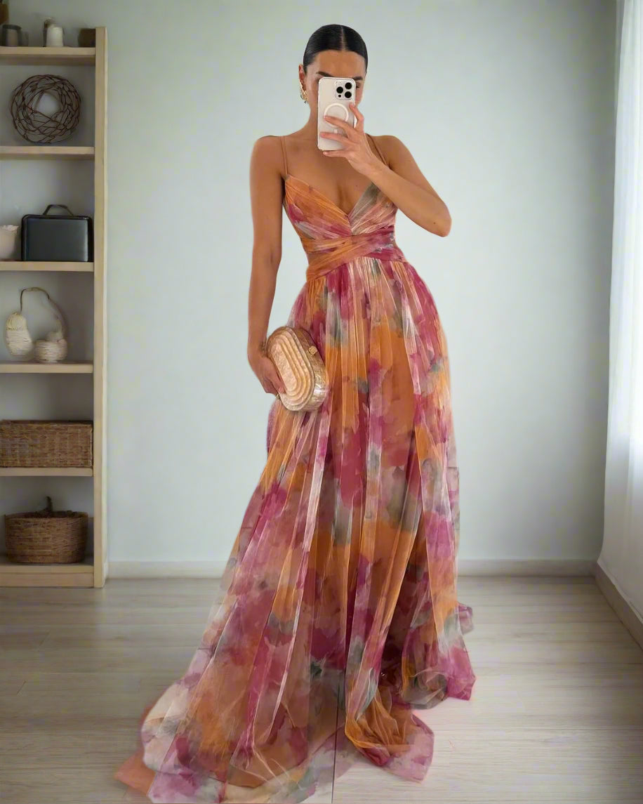 Maxikleid mit Trägern und zauberhaftem Blumenmuster
