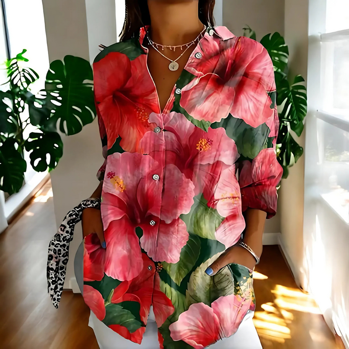 Vintage Bluse mit floralen Details und klassischem Stil