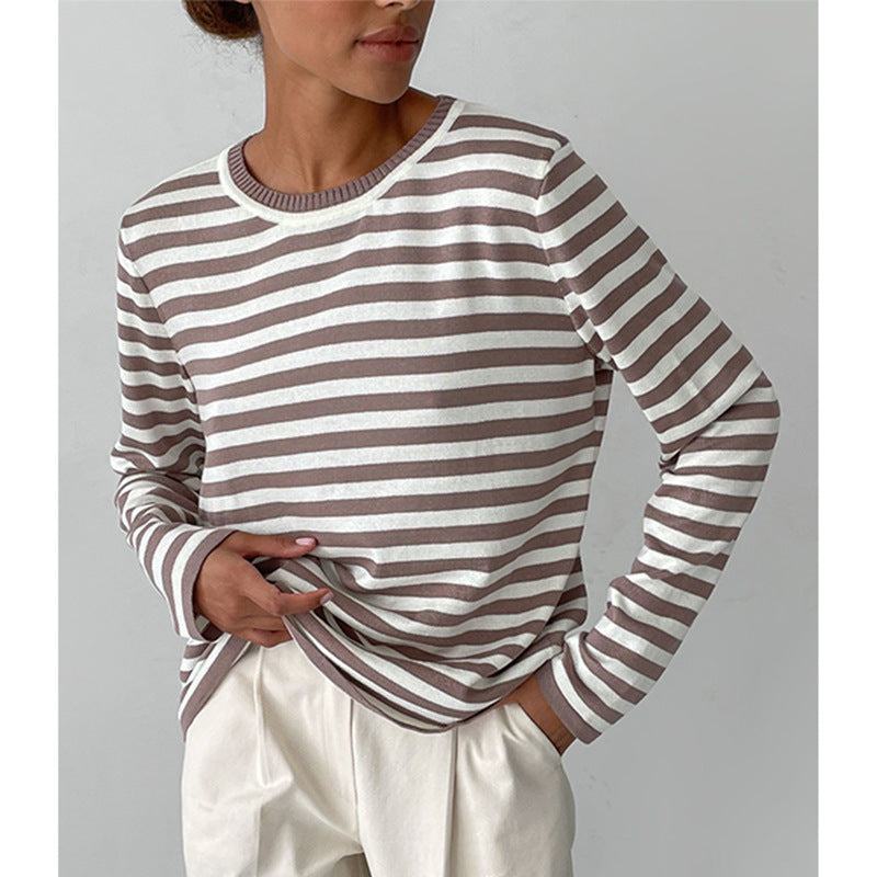 Stilvoller gestreifter Pullover mit Rundhalsausschnitt