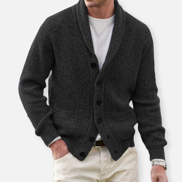 Bequeme Strickjacke mit Knopfverschluss und tiefen Taschen