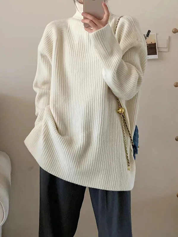 Bequemer Pullover mit langen Ärmeln und Seitenschlitzen