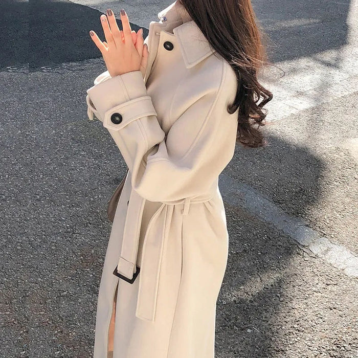 Eleganter langer Mantel für Damen