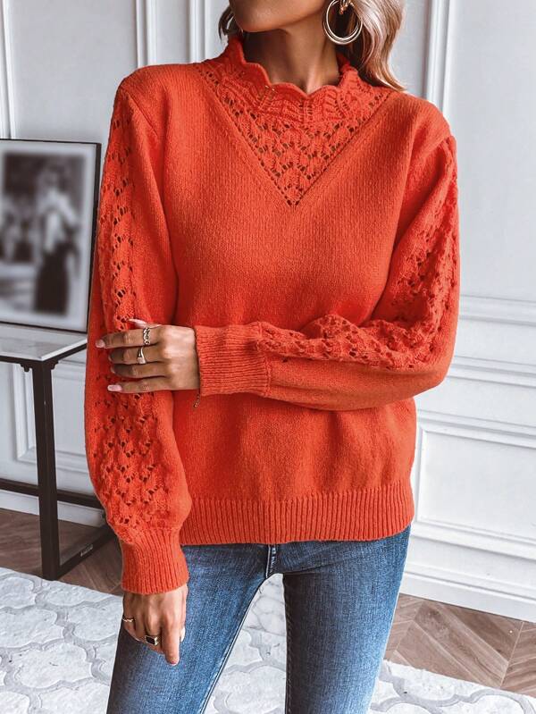 Pullover mit hohem Kragen in leuchtendem Orange