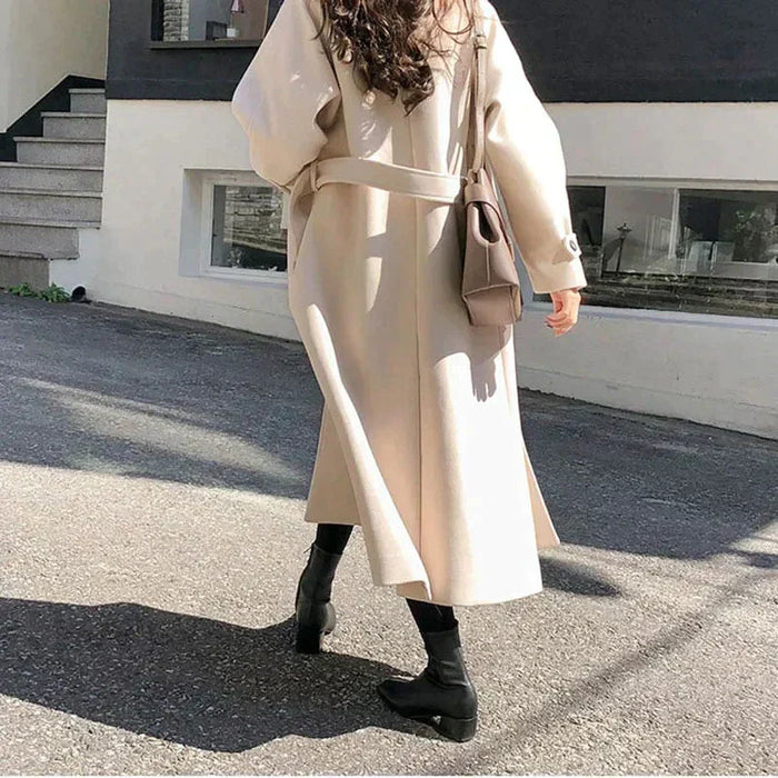 Eleganter langer Mantel für Damen