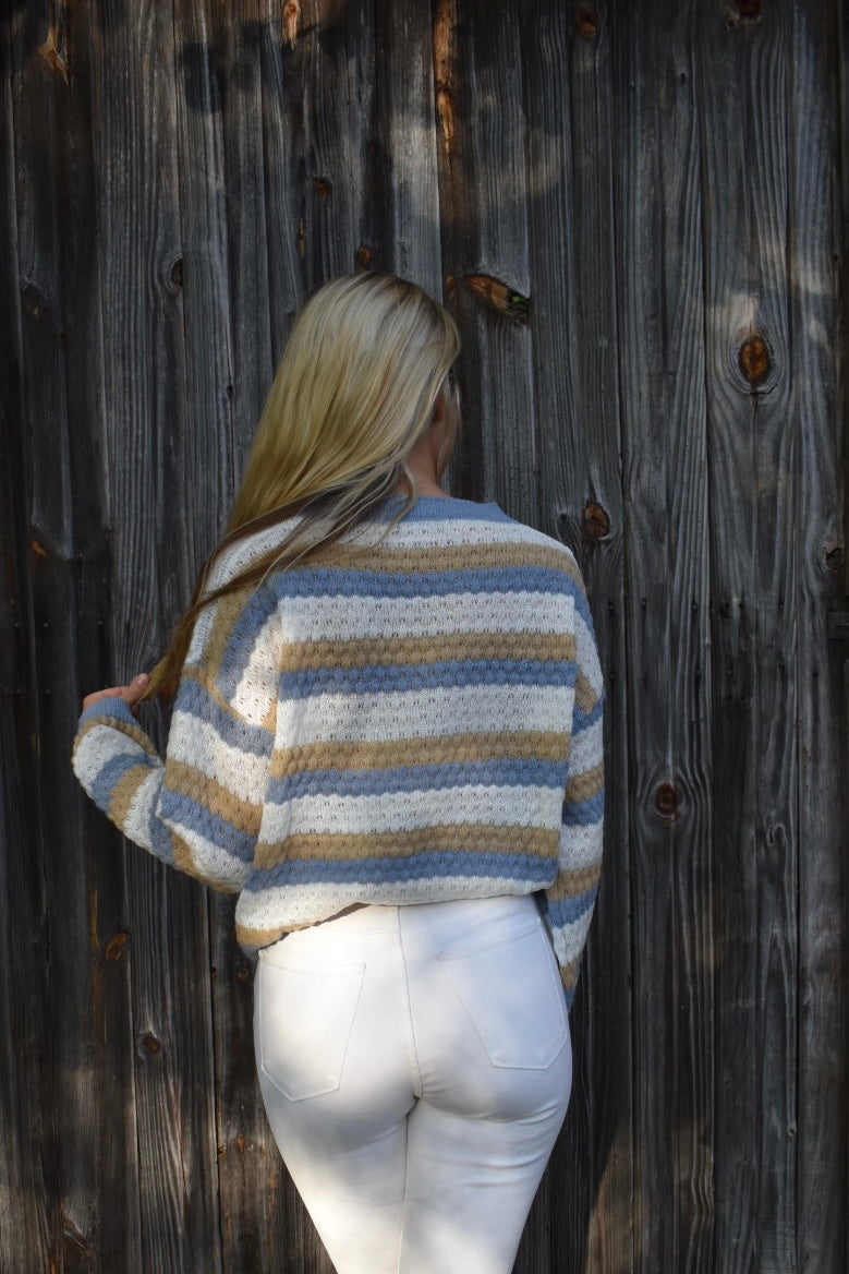 Bequemer Oversize-Damenpullover mit Streifenmuster für den Alltag