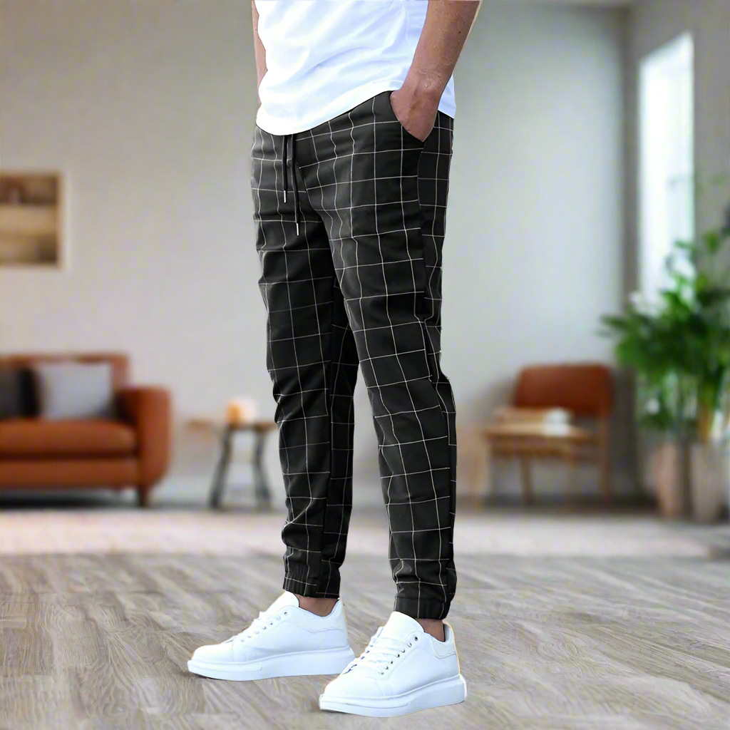 Komfortable Herren-Hose mit stilvollem Karodesign