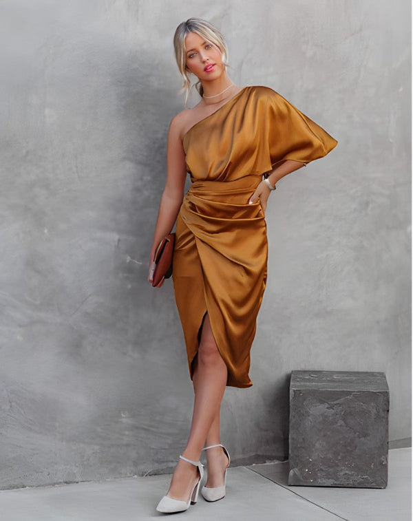 Abendkleid mit asymmetrischem Rock und eleganter Ein-Schulter-Optik