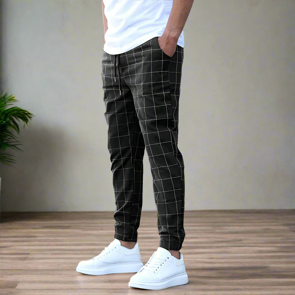 Komfortable Herren-Hose mit stilvollem Karodesign