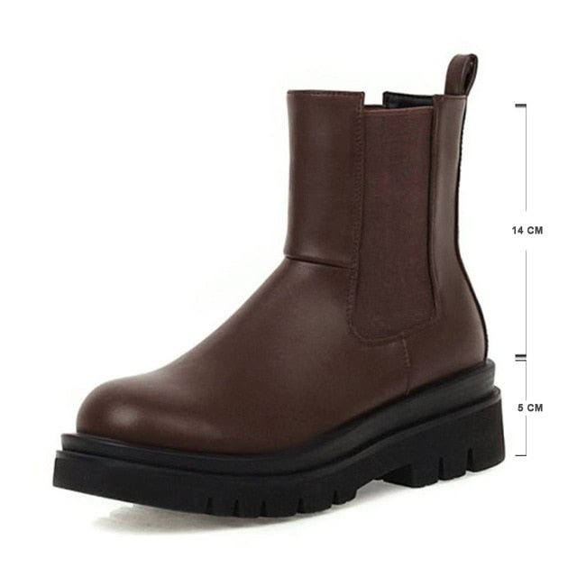 Elegante Stiefel mit raffinierten Details für kalte Tage