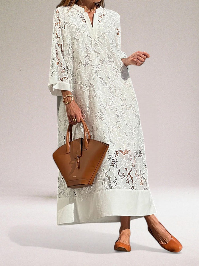 Langes elegantes Kleid mit filigranen Akzenten und edler Ausstrahlung