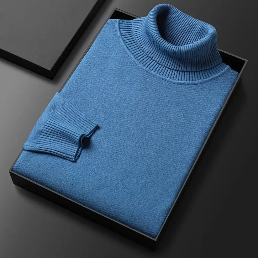 Herrenpullover mit modernem Rollkragen