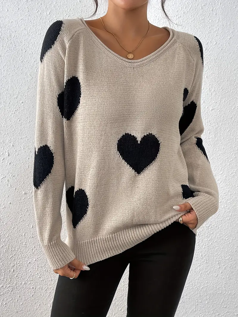 Damenpullover mit Herzmuster und V-Ausschnitt