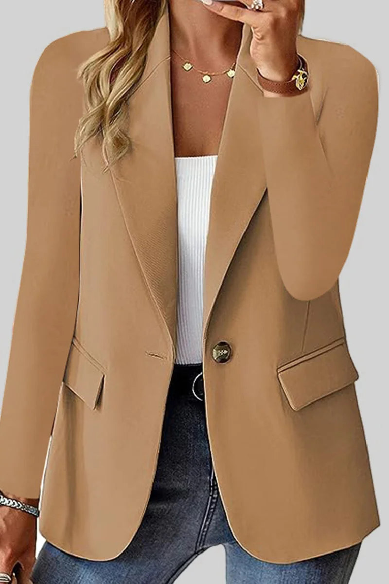 Bequemer Cardigan mit Umlegekragen für einen modernen siehe