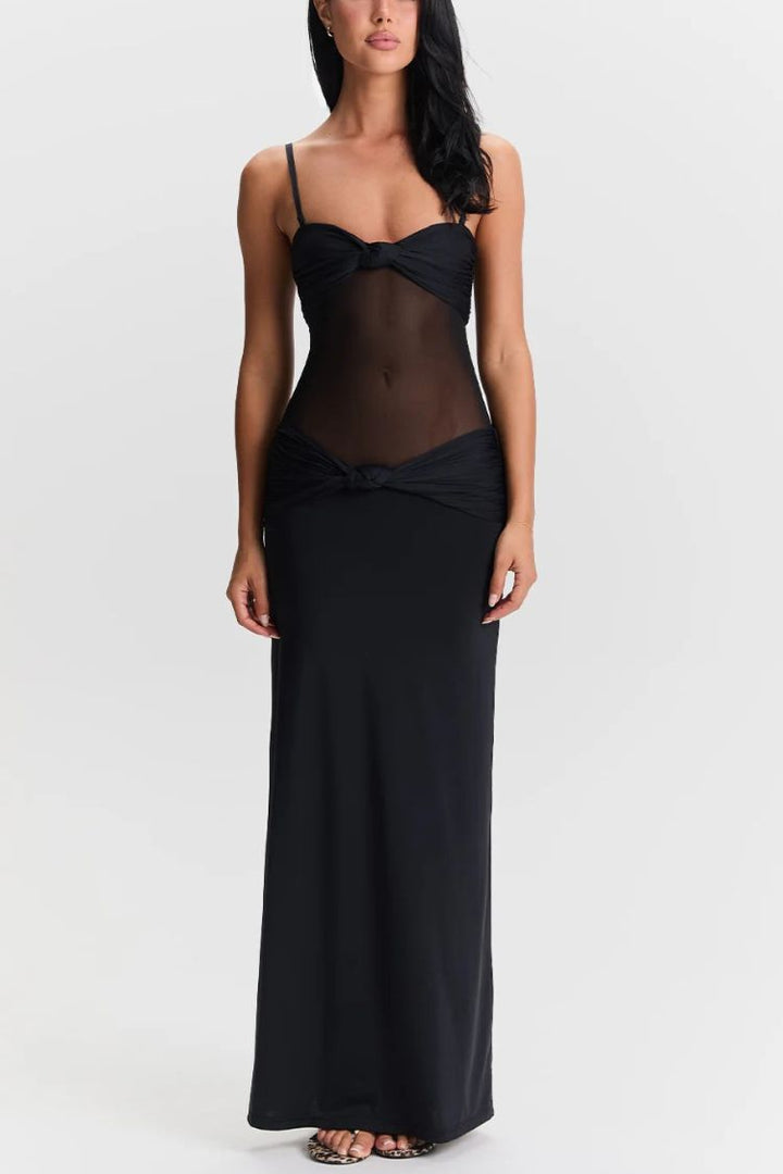 Langes Kleid mit abnehmbaren Trägern tailliertem Schnitt und gedrehtem Akzent