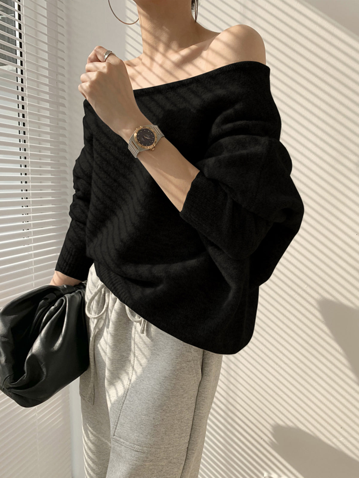Asymmetrischer Pullover mit Einseitiger Schulter für Stilvolle Outfits