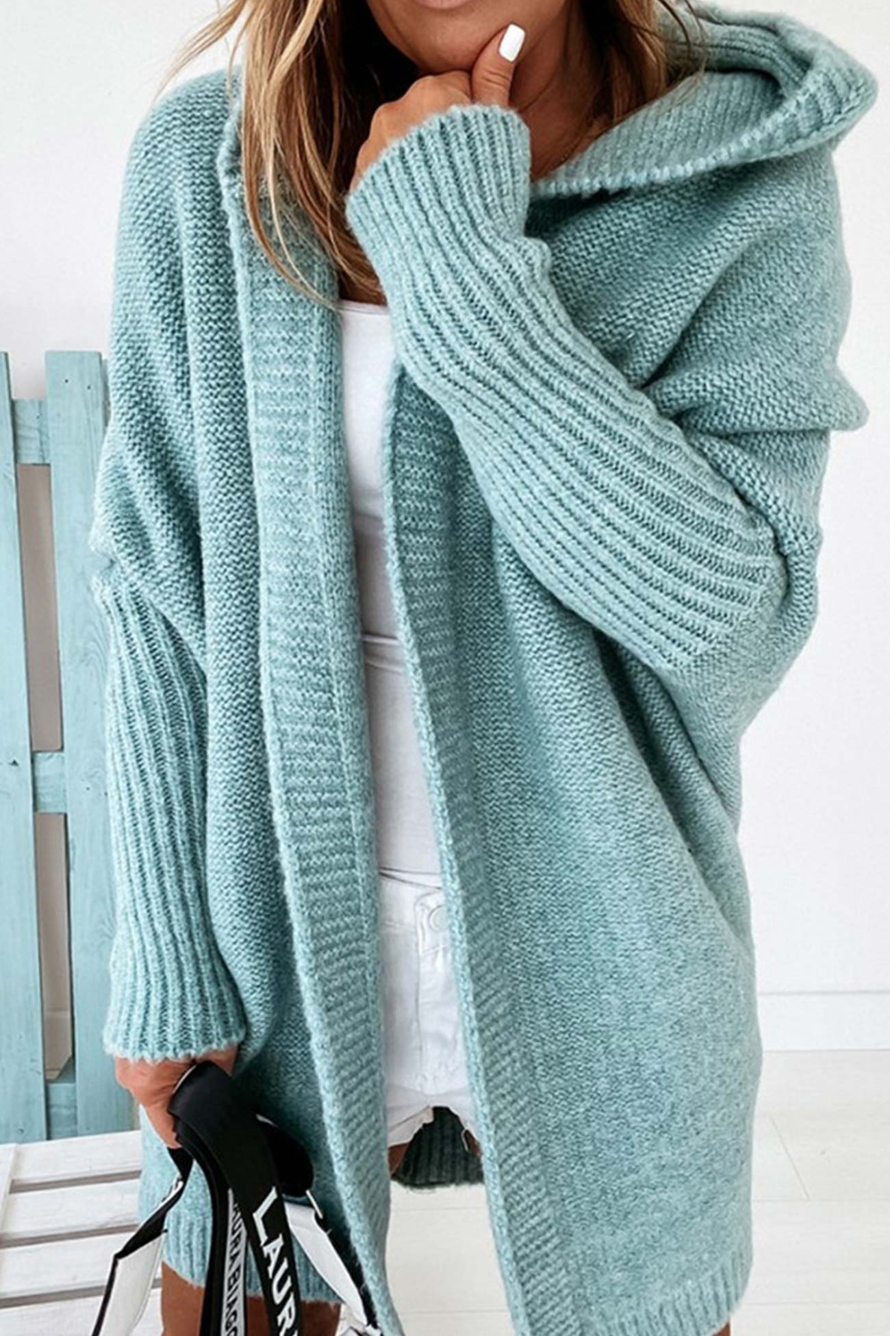 Bequemer und modischer Cardigan mit offener Kapuze für stilvolle Frauen