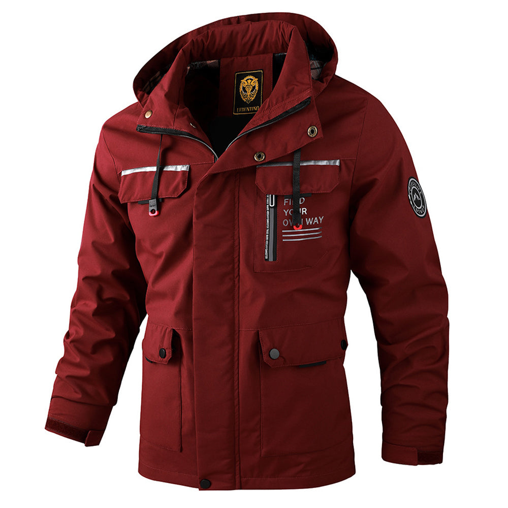 Mittellange Herrenjacke mit Kapuze funktional und stilvoll